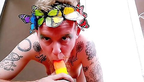 Sexy brunette hair with sex tape