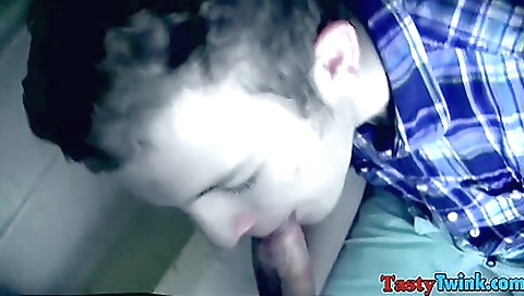 Married guy with perfect body