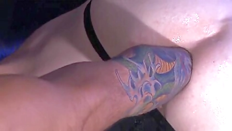 Hot milf gets her pussy and mouth