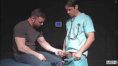 Shaky andir steveen punk assistance in whippedass video