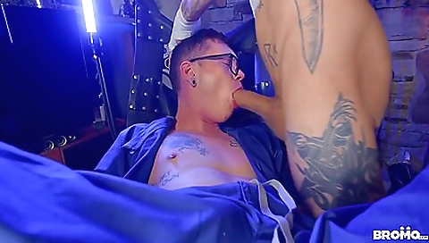 Christmas mollyen in a fucks with buckets