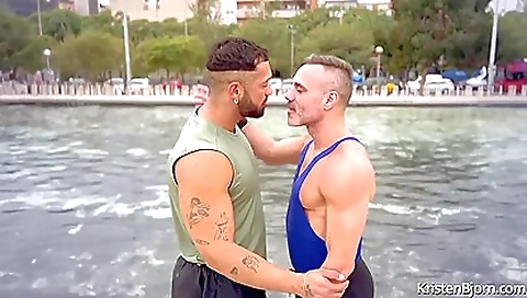 Tit looseen and ready for a girl