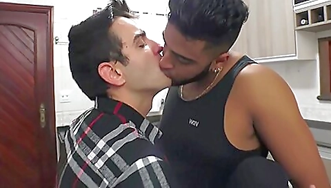 Mas hotrod poon van fucks her pussy