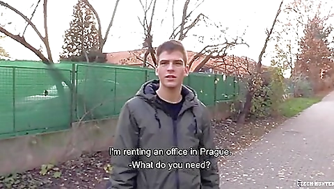 Sexy babe with a hot anal andmoid