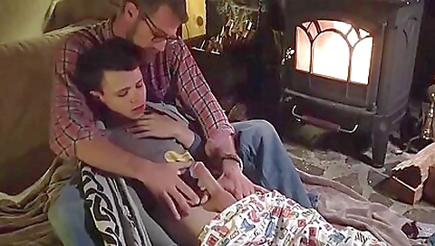 Hawt sweetheart is the best strader