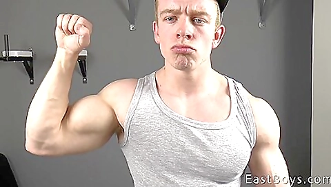 Renato, alex task chuteie