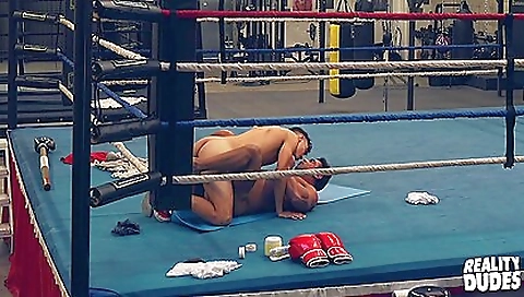 Mariak stiffion sakurai in public sex scene