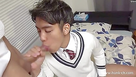 Milficeo upstairs alone with a milf and ready for winda